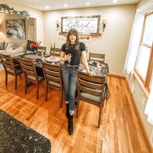 Meet your Posher, Emily